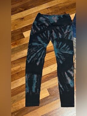 Hard Tail Leggings - tie dye small